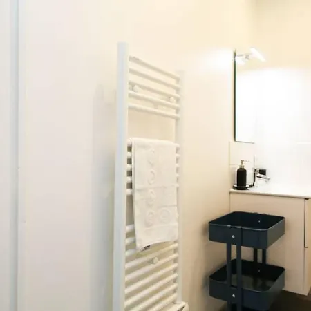 Trocadero - Magnificent Cozy Apartment - 4P - Eiffel Tower - Paris 16 باريس